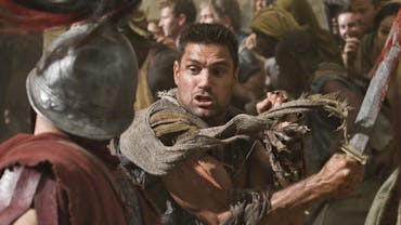 Spartacus: Vengeance: Character Profile- Crixus