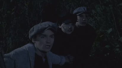 S1 E9 - Sleeping Dogs Lie